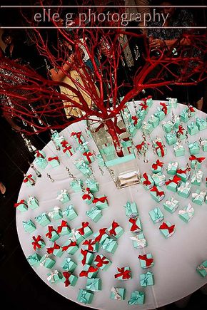 Hershey Kiss Wedding Favors